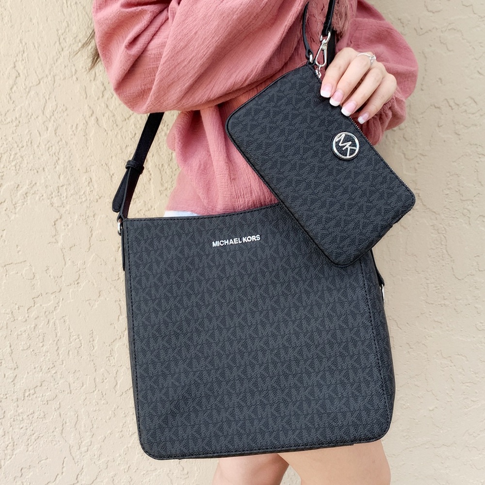 Michael Kors Crossbody Wallet Bundle - Picture 3 of 7